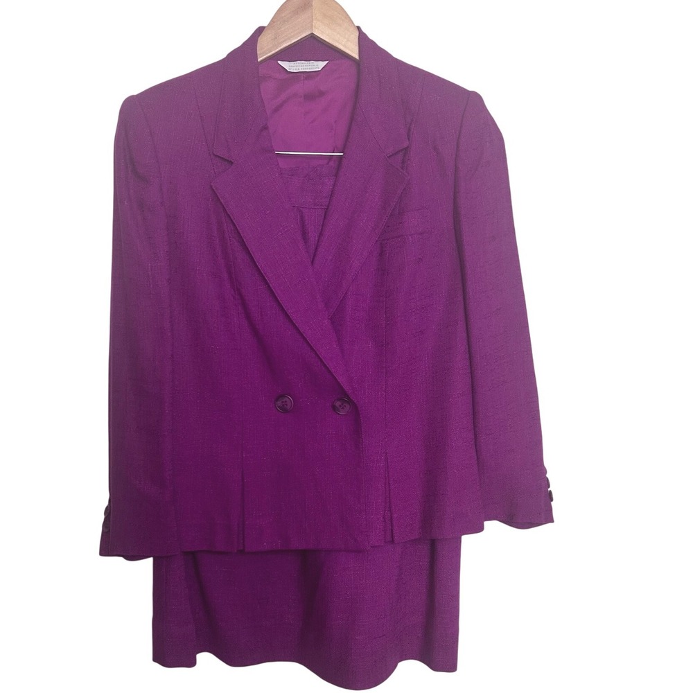 Gilmor Women's 8 VTG Magenta Double Breasted Skirt Suit Set Textured Silk Office